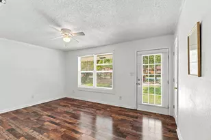 103 Oglesby Ave, Crestview, FL 32536 - Photo 4