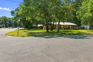 103 Oglesby Ave, Crestview, FL 32536 - Photo 14
