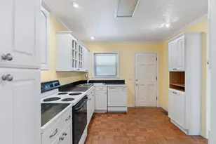 1910 E Cervantes St, Pensacola, FL 32501 - Photo 12