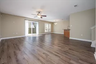 2708 Apple Blossom Ct, Shalimar, FL 32579 - Photo 16