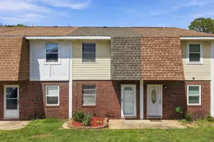 145 4th Ave, Shalimar, FL 32579 - Photo 2