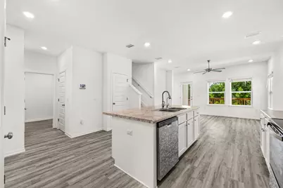 299 S Marsh Landing, Freeport, FL 32439 - Photo 6