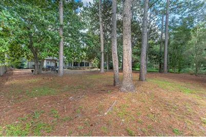 639 E Birkdale Circle, Niceville, FL 32578 - Photo 44