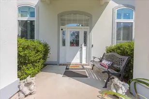 205 Yacht Club Dr, Niceville, FL 32578 - Photo 4