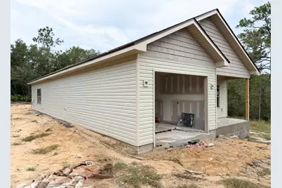 286 Larkspur East Avenue, Defuniak Springs, FL 32433 - Photo 2