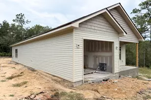286 Larkspur East Ave, Defuniak Springs, FL 32433 - Photo 2