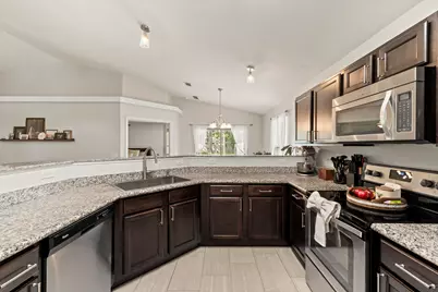 8278 Tavira Street, Navarre, FL 32566 - Photo 12