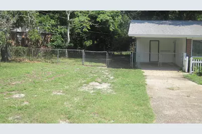 170 NW Rainbow Drive, Fort Walton Beach, FL 32548 - Photo 2