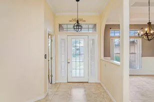 2700 Ashley Maria Ct, Crestview, FL 32539 - Photo 2
