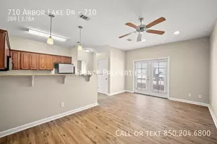 722 Arbor Lake Dr, Crestview, FL 32536 - Photo 2