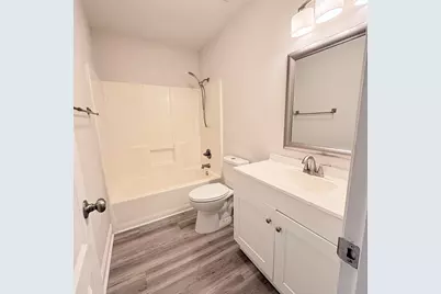 45 6th Street #UNIT 114, Shalimar, FL 32579 - Photo 2