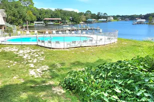 210 Pelham Rd, Fort Walton Beach, FL 32547 - Photo 12
