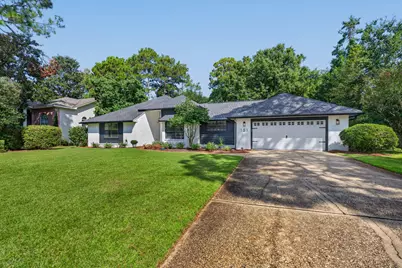 151 Baywind Drive, Niceville, FL 32578 - Photo 2