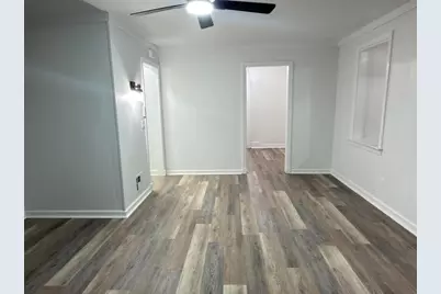 215 E 3rd Avenue, Crestview, FL 32536 - Photo 4