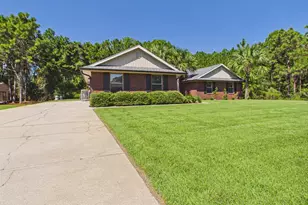 2021 Pelican Ln, Navarre, FL 32566 - Photo 24