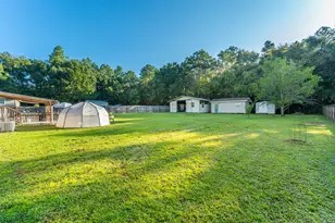 671 Ridge Lake Rd, Crestview, FL 32536 - Photo 2