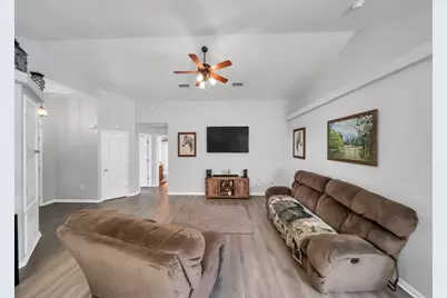 2126 Durell Lane, Navarre, FL 32566 - Photo 4