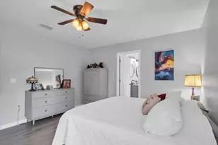 2126 Durell Ln, Navarre, FL 32566 - Photo 16