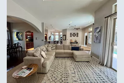1051 Napa Way, Niceville, FL 32578 - Photo 6