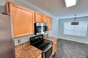 221 Twin Lakes Ln, Destin, FL 32541 - Photo 10