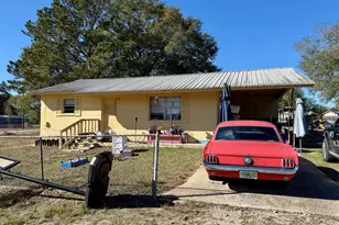 76 Fredrick Dr, Defuniak Springs, FL 32433 - Photo 2