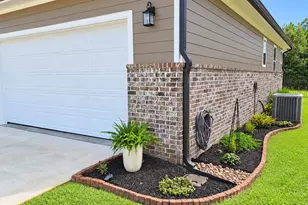 38 Oaktree Blvd, Freeport, FL 32439 - Photo 6