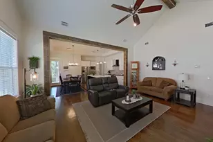 38 Oaktree Blvd, Freeport, FL 32439 - Photo 8