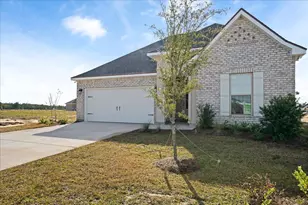18 Hydrangea Blvd, Freeport, FL 32439 - Photo 1