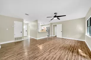 651 Wildwood St, Mary Esther, FL 32569 - Photo 10