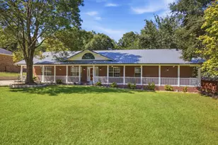 111 Arapaho Trail, Crestview, FL 32536 - Photo 6