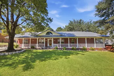 111 Arapaho Trail, Crestview, FL 32536 - Photo 1