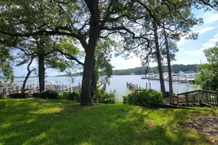 104 Regatta Dr, Niceville, FL 32578 - Photo 2