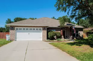 8110 4th St, Navarre, FL 32566 - Photo 2