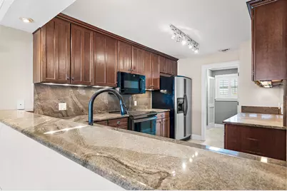 365 Gulf Shore Drive #UNIT 5, Destin, FL 32541 - Photo 6
