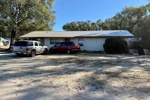 434 N 1st St, Defuniak Springs, FL 32433 - Photo 1