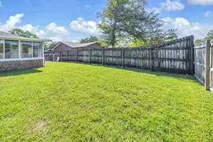 2005 Plumosa Palm Dr, Niceville, FL 32578 - Photo 34