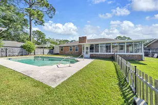 2005 Plumosa Palm Dr, Niceville, FL 32578 - Photo 32
