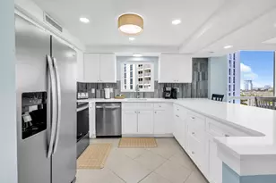 900 Gulf Shore Dr, Destin, FL 32541 - Photo 2