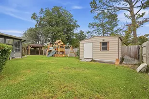 381 NW Marie Circle, Fort Walton Beach, FL 32548 - Photo 22