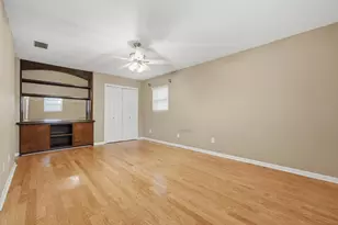 381 NW Marie Circle, Fort Walton Beach, FL 32548 - Photo 8