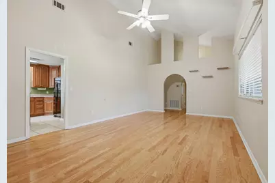 381 NW Marie Circle, Fort Walton Beach, FL 32548 - Photo 4