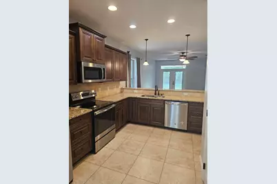 923 NW Central Avenue, Fort Walton Beach, FL 32547 - Photo 12