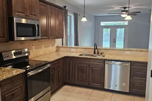 923 NW Central Ave, Fort Walton Beach, FL 32547 - Photo 12