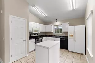 434 Pristine Water Ln, Mary Esther, FL 32569 - Photo 10