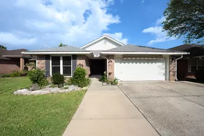 1739 Ivalea Circle, Navarre, FL 32566 - Photo 1