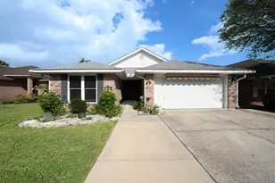 1739 Ivalea Cir, Navarre, FL 32566 - Photo 1