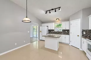 247 Trish Dr, Crestview, FL 32536 - Photo 16