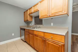 794 Majestic Dr, Crestview, FL 32536 - Photo 6