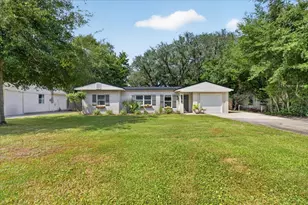 311 NE Gardner Dr, Fort Walton Beach, FL 32548 - Photo 2