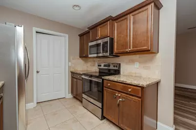 401 E Field Avenue, Crestview, FL 32539 - Photo 12